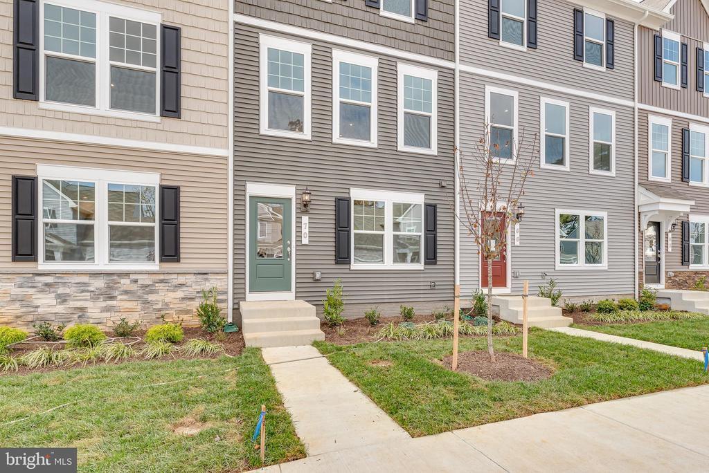 70 National St, Ranson, WV 25438 Townhome Rentals in Ranson WV