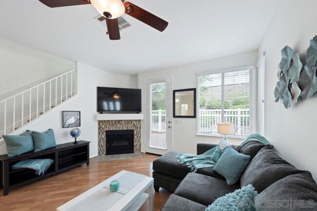 Building Photo - 9530 Compass Point Dr S