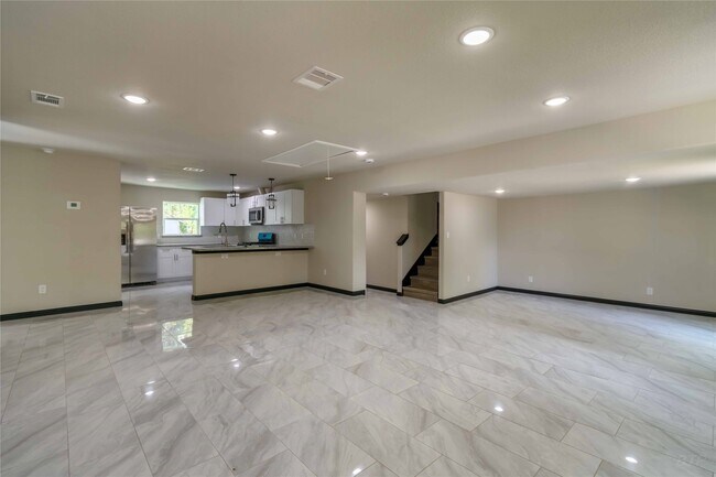 Foto del edificio - 8433 Lenore St