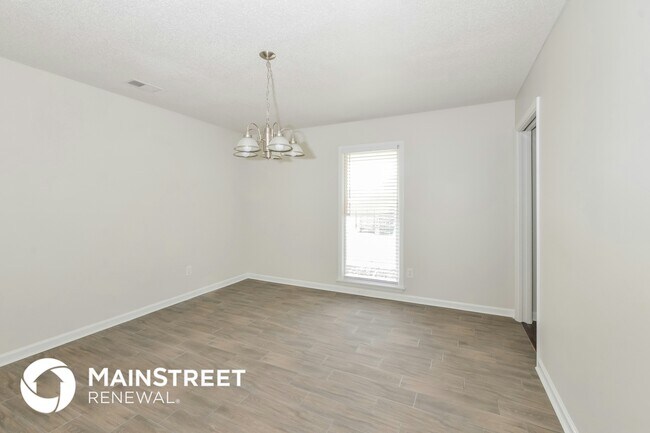 Foto del edificio - 8267 Post Creek Cove