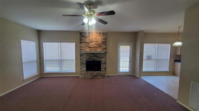 Building Photo - 201 Poinsetta Ln
