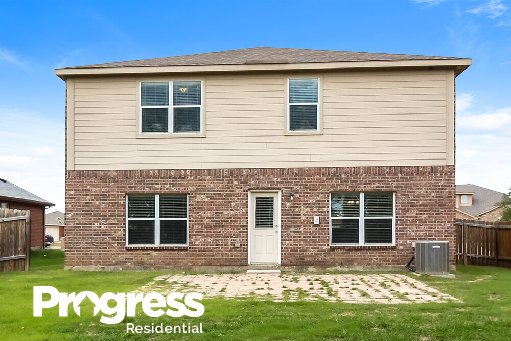 1108 1st St, Sanger, TX 76266 House Rental in Sanger, TX