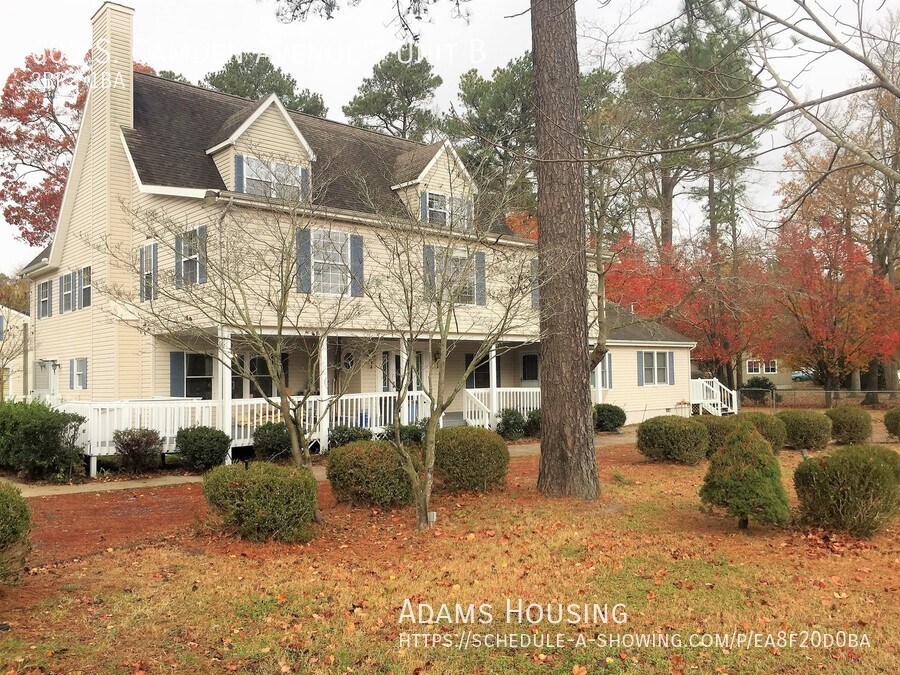 Primary Photo - Newly Renovated 2 Bedroom Apartment