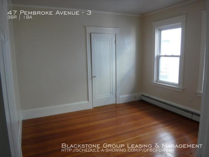 Foto del edificio - 3 bedroom in Providence RI 02908