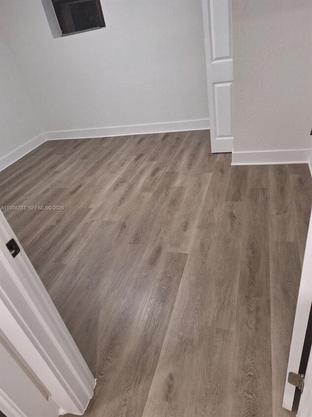 Building Photo - 1236 NW 4th Ave