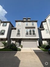 Building Photo - 9611 Knights Station Dr