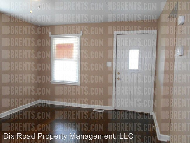 Building Photo - 2 br, 1 bath House - 422 Bank Avenue,