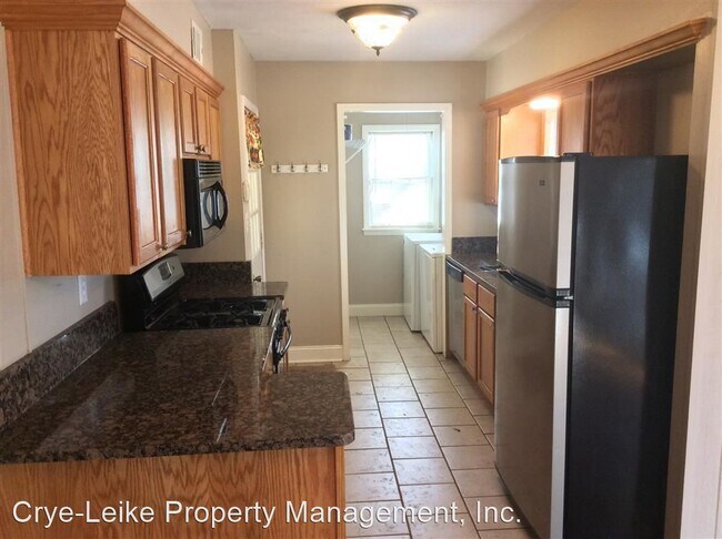 Building Photo - 3 br, 2 bath House - 1779 Cordova Road