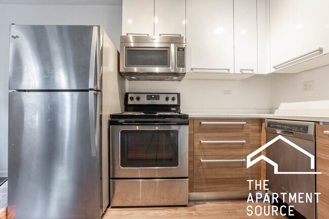 Foto del edificio - 925 W Carmen Ave