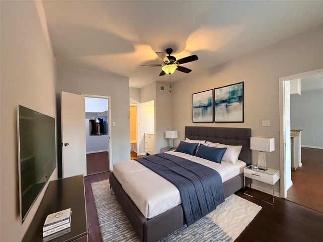 Foto del edificio - 2626 Holly Hall St