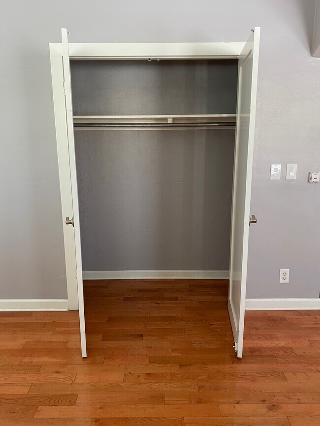 front closet - 2825 Hillcrest Dr
