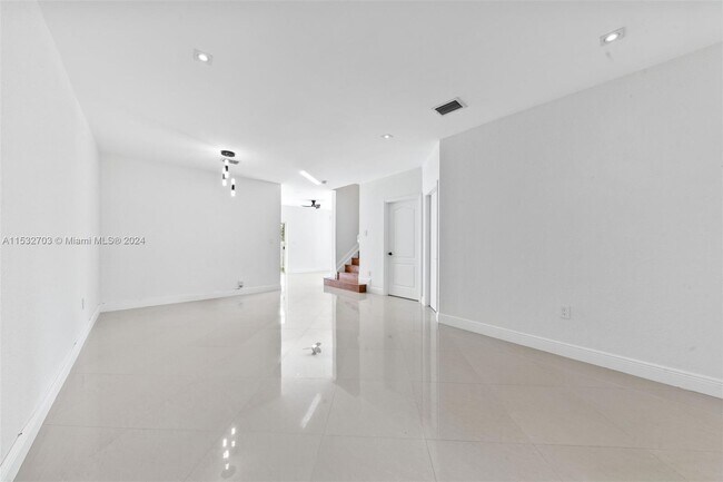 Building Photo - 2897 SW 129th Way