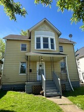 Building Photo - 8002 Jeffries Ave