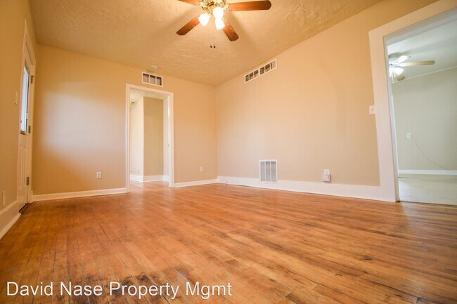 Building Photo - 2 br, 1 bath House - 5311 NE 11th Ave.