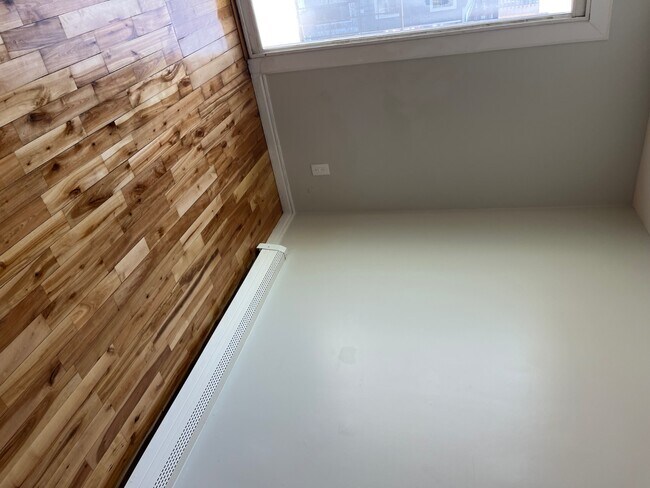 Foto del edificio - 967 E 94th St