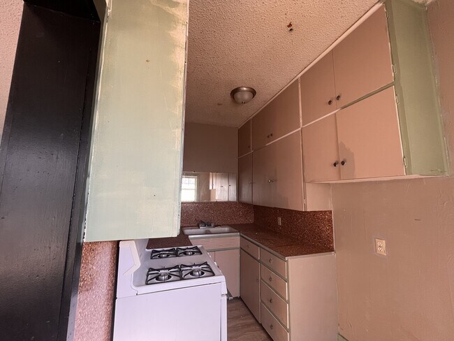 Foto del edificio - 512 E Sherman Ave