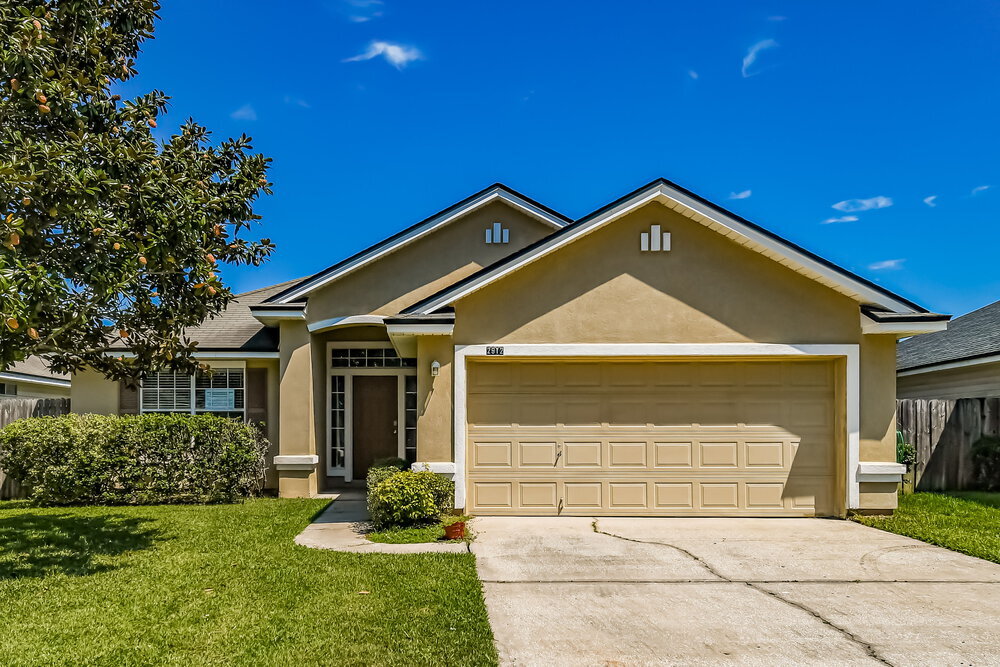 Foto principal - 2912 Brittany Bluff Dr