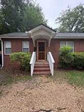 Building Photo - 1130 Cherry Laurel St