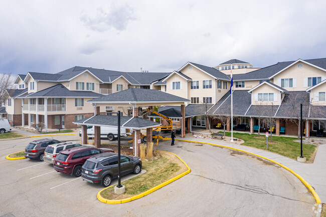 Photo du bâtiment - Arbour Lake