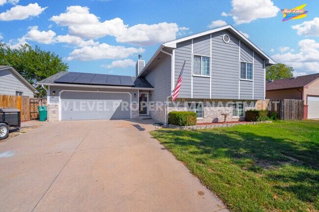 Building Photo - 10814 W Stafford St