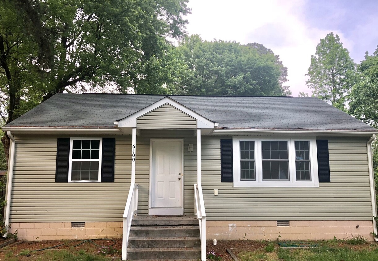 Primary Photo - WEST END NEAR UNIVERSITY OF RICHMOND!!!!