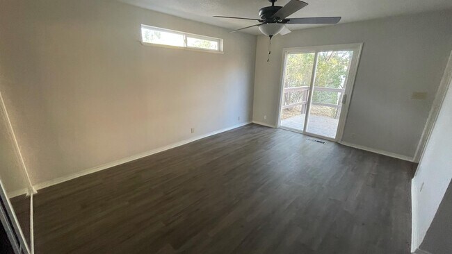 Foto del edificio - 1905 N Fall St