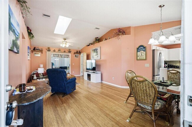 Foto del edificio - 96 Ullian Trail