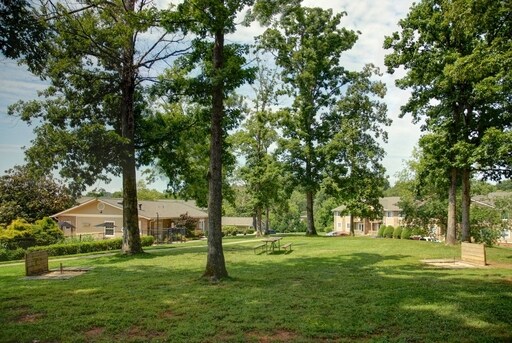 Foto del edificio - 1520 Greenbrier Ridge Way