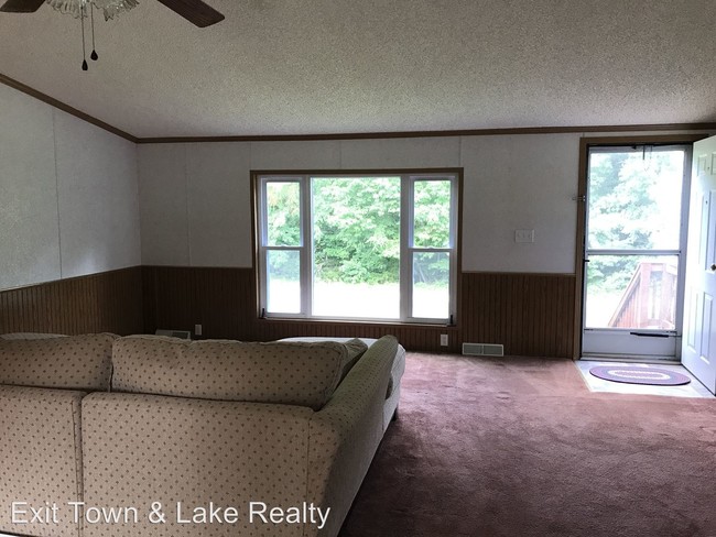 Building Photo - 1007 Mallard Ln