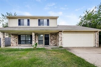 Building Photo - 1508 Bandera Dr
