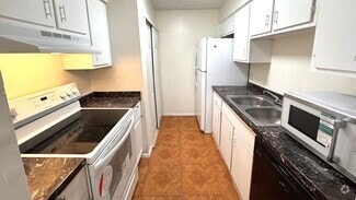 Building Photo - 5504 Pokeweed Ct