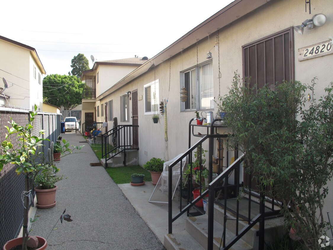 Building Photo - 24820 S Avalon Blvd