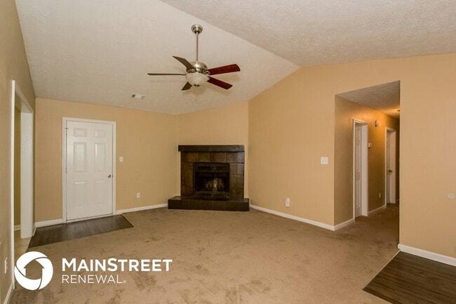 Building Photo - 7685 Mountain Creek Way