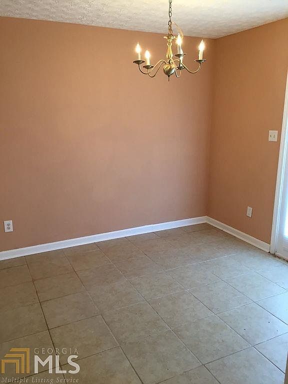 Foto del edificio - 136 Hudson Bridge Terrace