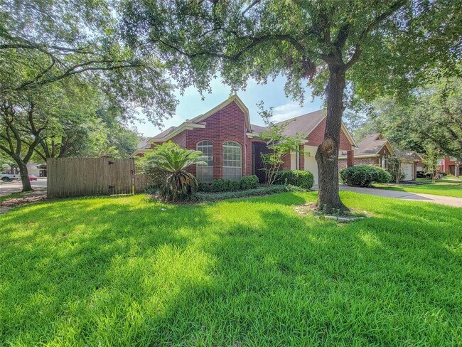 Building Photo - 218 Windrift Ct