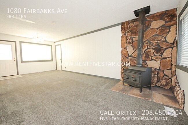Foto del edificio - 1080 Fairbanks Ave