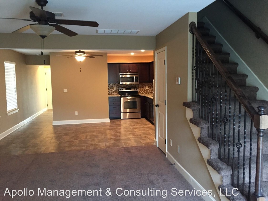 Foto principal - 12318 Fox Creek Dr