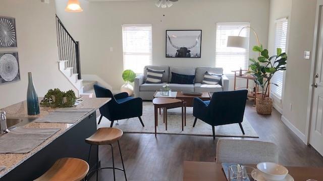 Foto del edificio - 1400 Tulip Dr