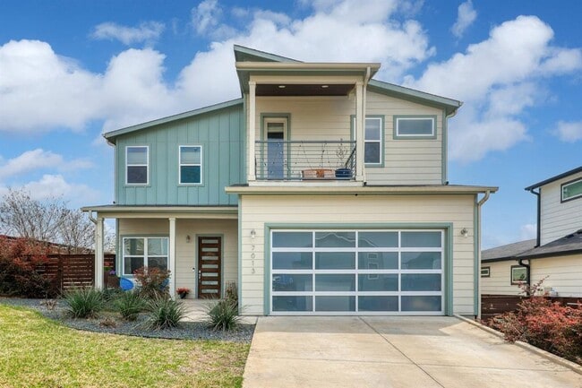 Building Photo - 7013 Boyle Dr