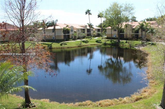 Foto principal - 1247 SW 46th Ave