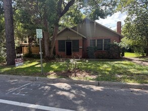Building Photo - 402 NW 20th St
