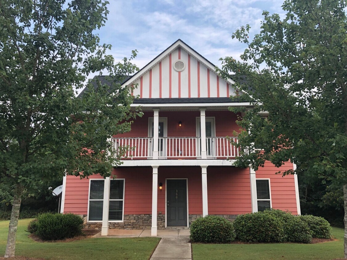 Foto principal - BRIDGEWATER HOME! PRE-LEASING FOR AUGUST 2...