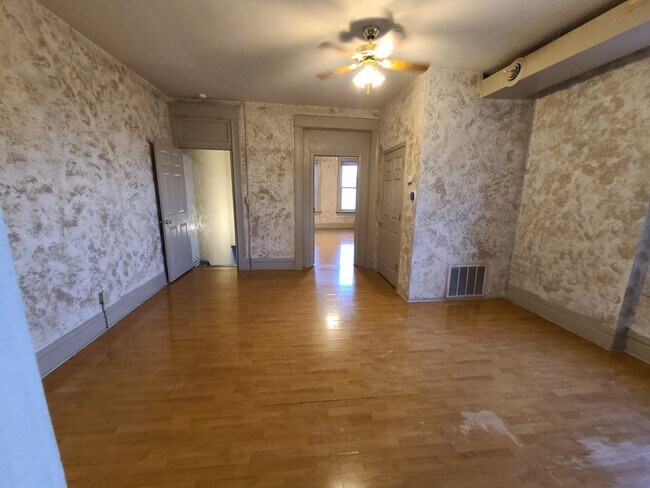 Sala de estar - 2009 Bryan Ave