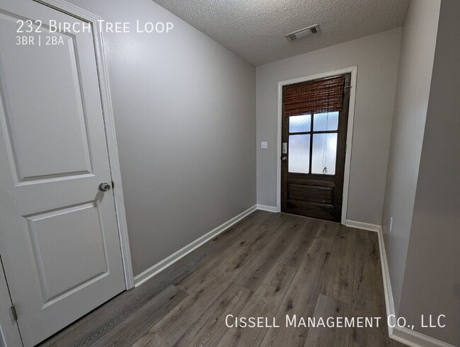Building Photo - 232 Birch Tree Loop
