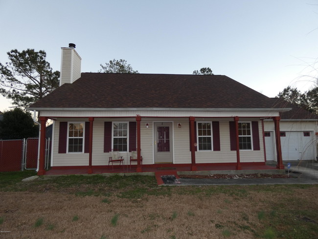 Building Photo - 150 Horse Shoe Bend