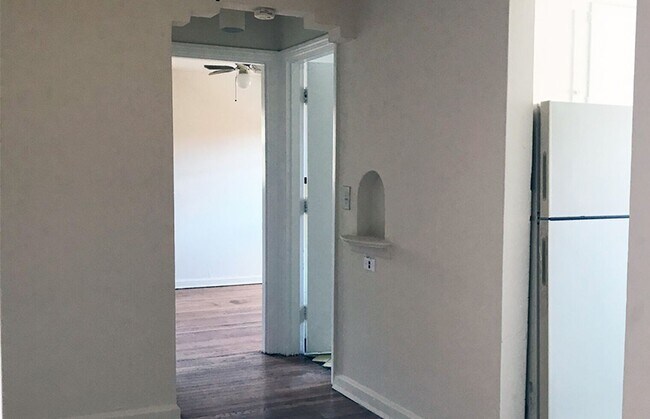 Foto del edificio - 950 Ludlow Ave