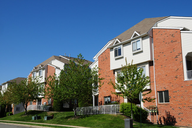 Building Photo - Harbortown Terrace