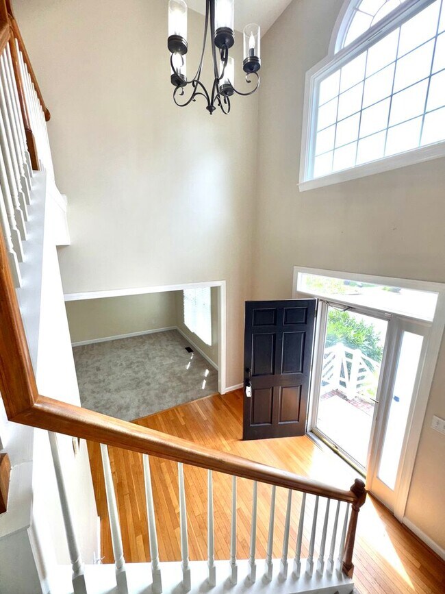 Building Photo - Spacious 4BR 2.5BA Home in Adams Farm with...