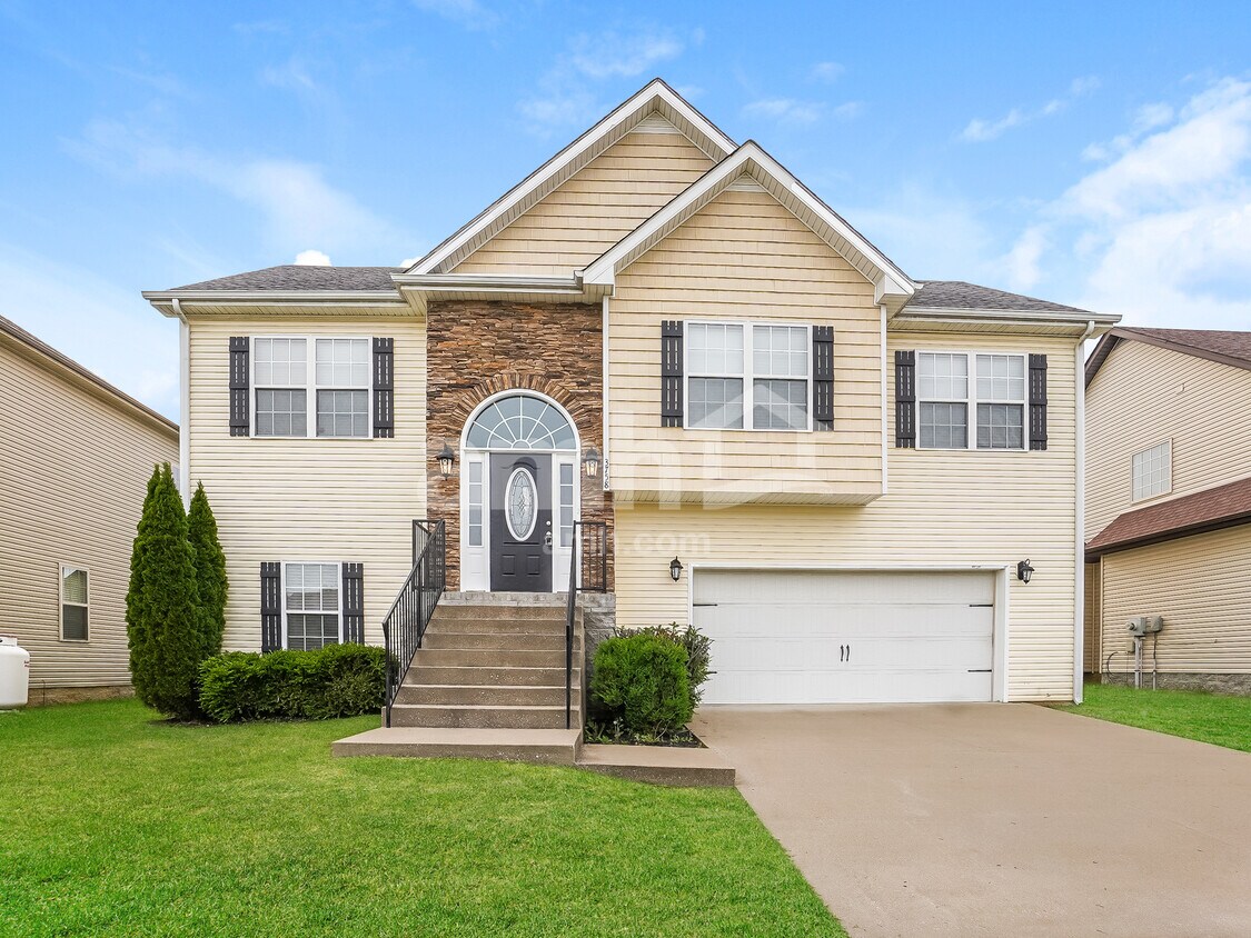 Foto principal - 3758 Gray Fox Dr
