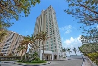 Building Photo - 800 Claughton Island Dr